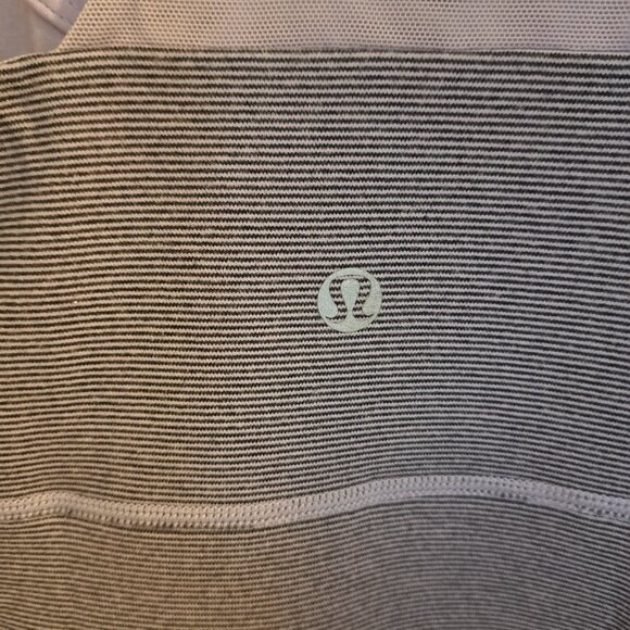 Lululemon tank top - Picture 4 of 5